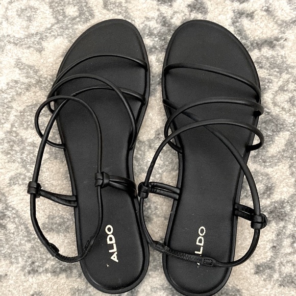 NWT ALDO Women's Black Kuerten strappy flat sandals - Picture 3 of 4